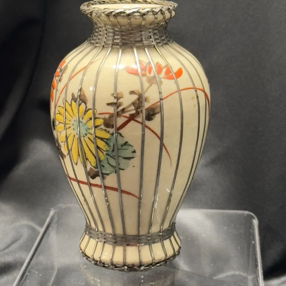 Japanese Meiji period Awaji Vase w/silver basket weave overlay pottery floral de